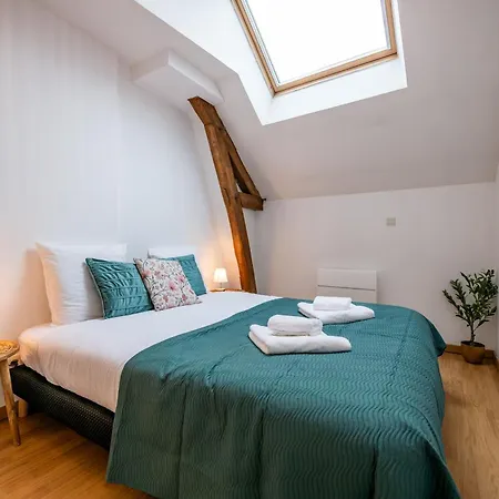 Le Triplex - Cosy Avec Petit Jardin Longueville (Seine-et-Marne)