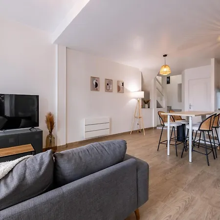 Le Triplex - Cosy Avec Petit Jardin Longueville (Seine-et-Marne)